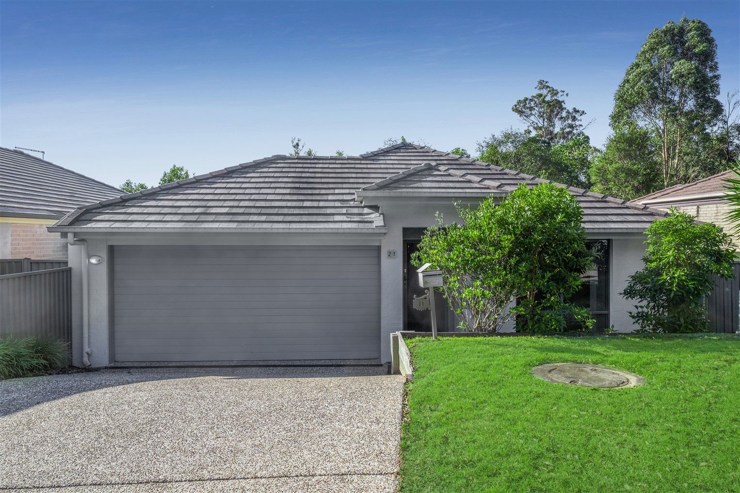 3 bedrooms House in 21 Hillside Circuit CHERMSIDE WEST QLD, 4032