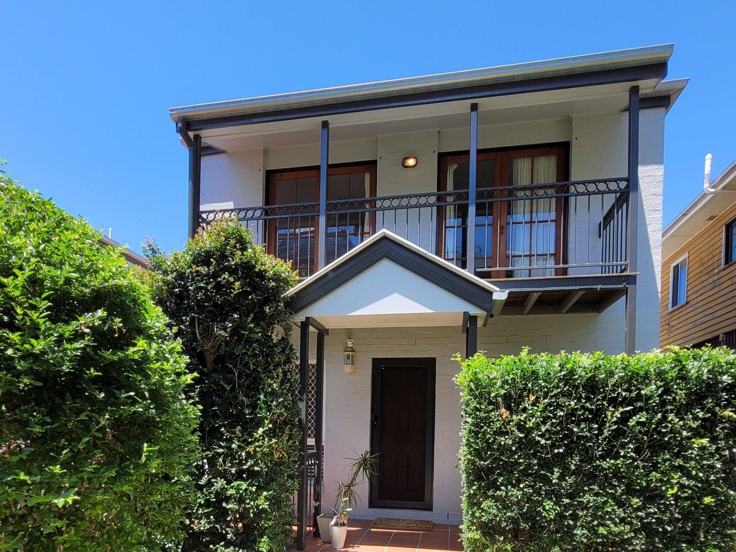3 bedrooms Townhouse in 4/39 Rennie Street INDOOROOPILLY QLD, 4068