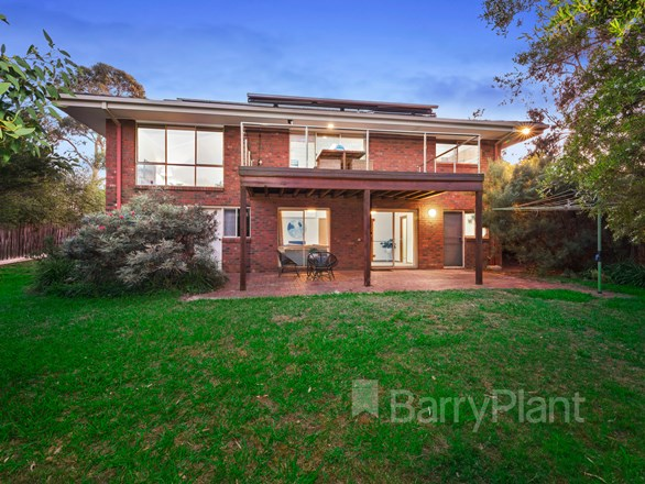 12 Margaret Avenue, Bayswater VIC 3153