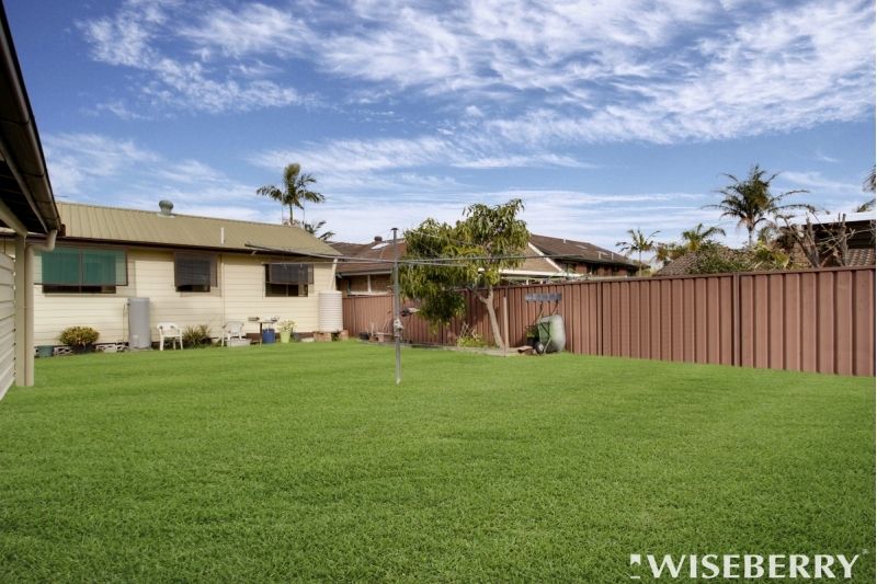 24 Huene Avenue, Halekulani NSW 2262, Image 2