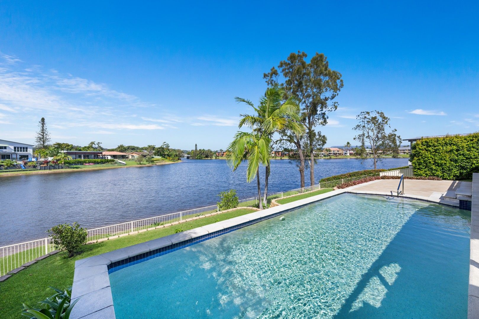 18 Honeyeater Drive, Burleigh Waters QLD 4220, Image 0