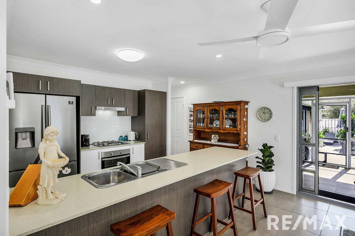 6 Wentworth Avenue, Urraween QLD 4655, Image 2