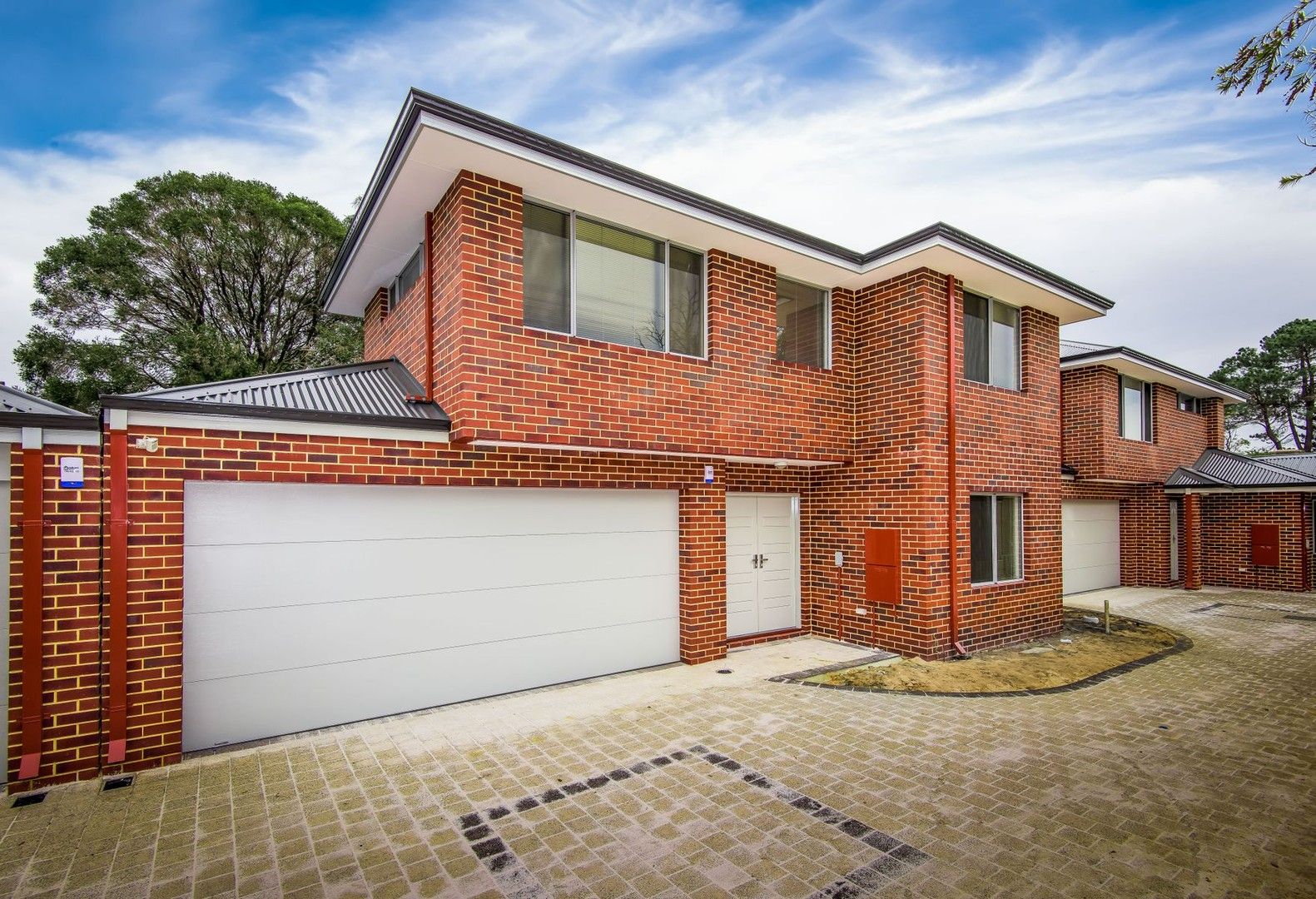 3 bedrooms Townhouse in 2/169 Leake Street BELMONT WA, 6104