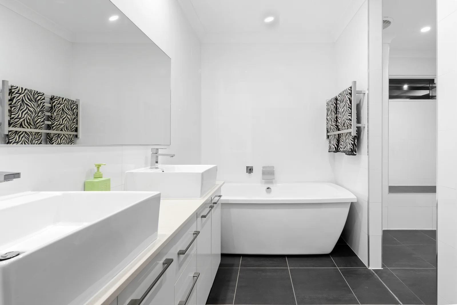 Additional image 19 of 15 Yallanbee Court, Wongawallan QLD 4210