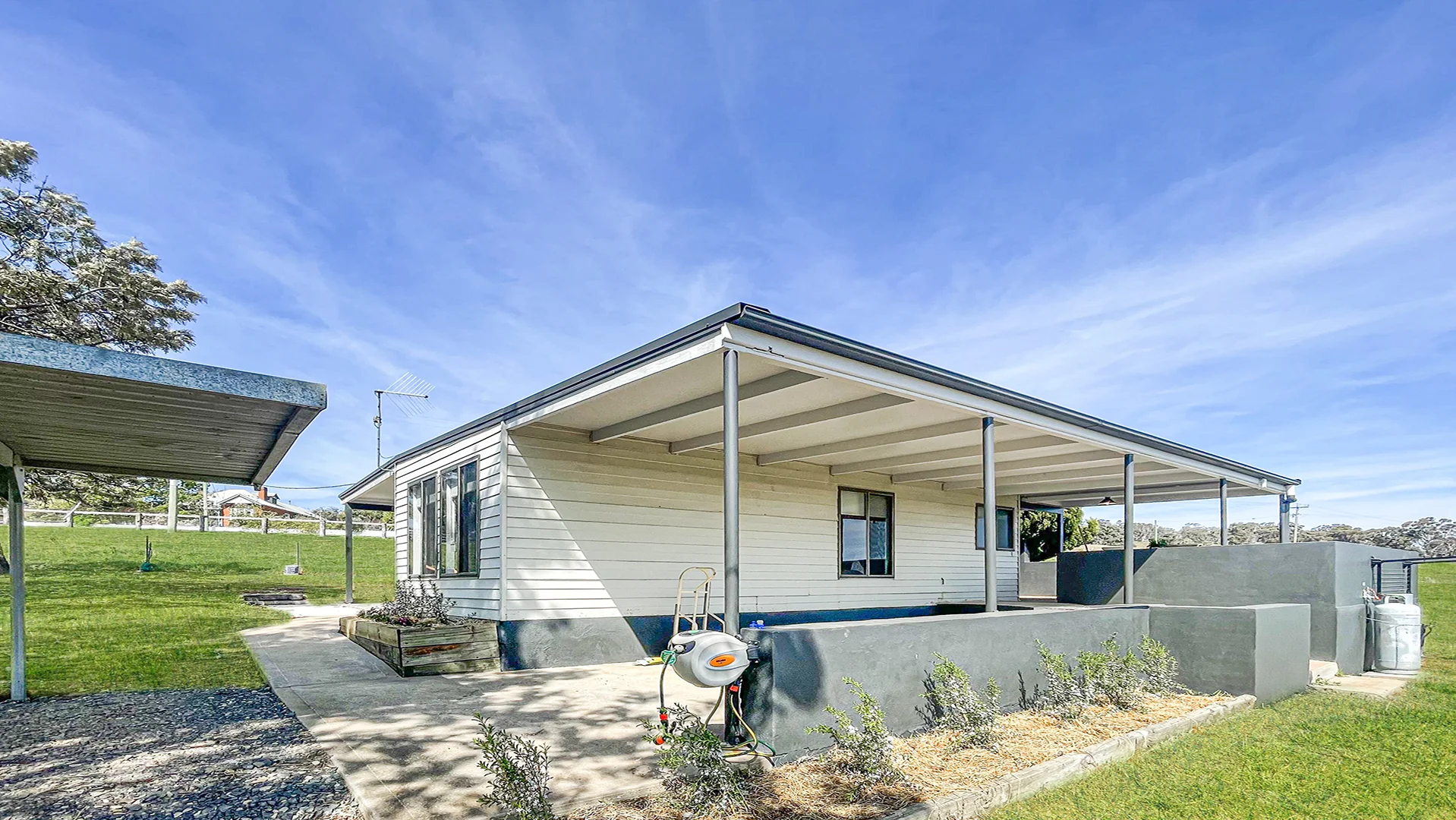 Additional image 9 of 785 Henry Lawson Drive, Eurunderee NSW 2850