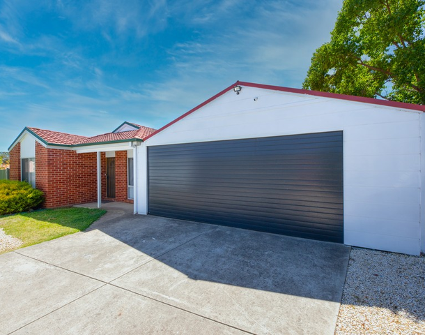 26 Ware Avenue, West Wodonga VIC 3690