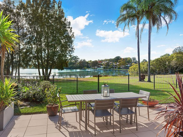 19 Bayside Drive, Green Point NSW 2251