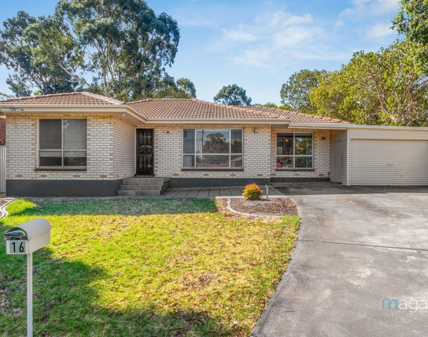 16 Landal Boulevard, Redwood Park SA 5097