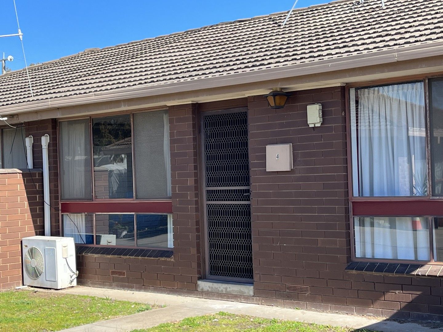 4/7 Mason Street, Shepparton VIC 3630 Apartment For Rent 300 Domain