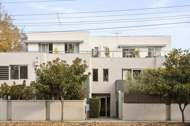 Picture of 5/219-221 Alma Road, ST KILDA EAST VIC 3183
