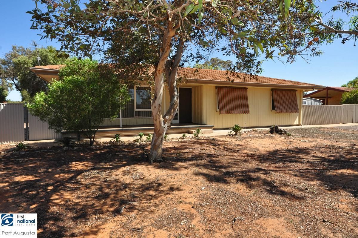 17 Kirwan Crescent, Port Augusta West SA 5700, Image 0