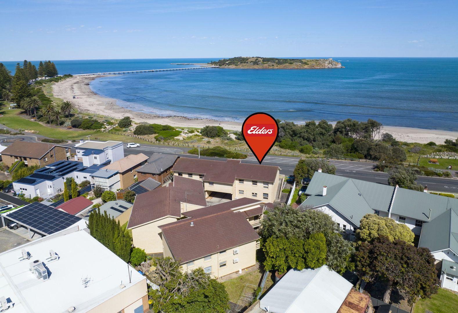 2/30 Esplanade, Victor Harbor SA 5211, Image 2