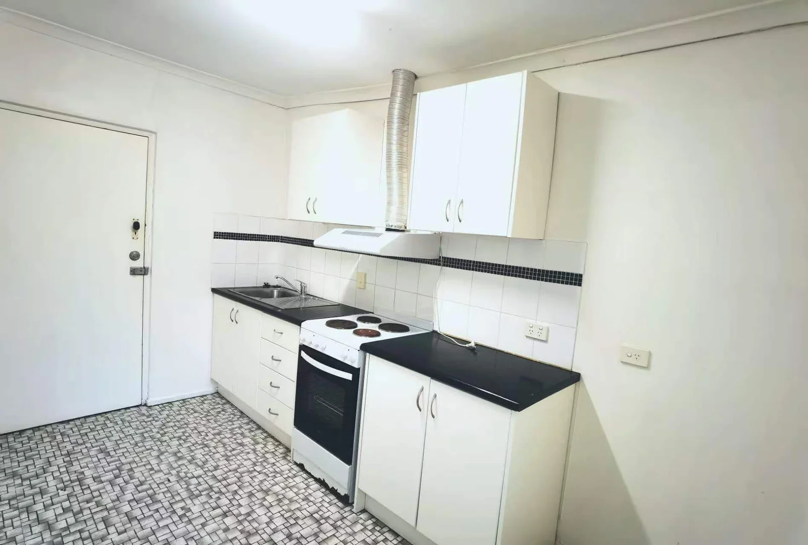 Additional image 5 of 4 Baradine Street, Newmarket QLD 4051