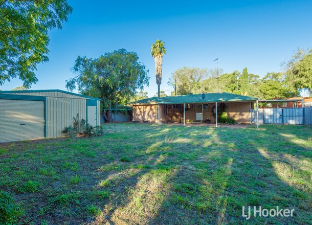 18 Hooper Place, Withers WA 6230