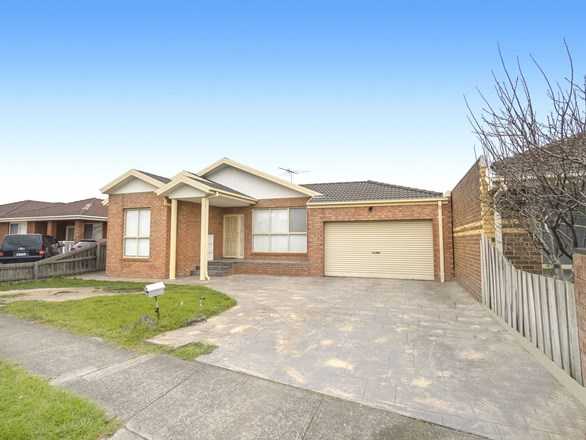 9 Honeysuckle Court, Meadow Heights VIC 3048