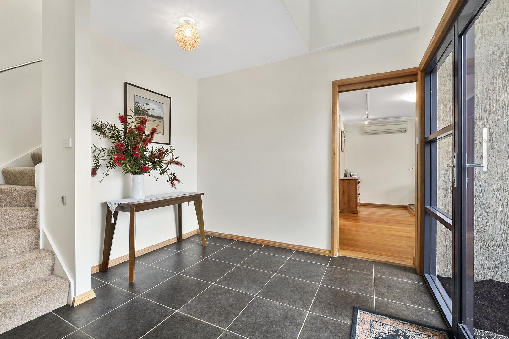 220 Roslyn Avenue, Blackmans Bay TAS 7052, Image 2