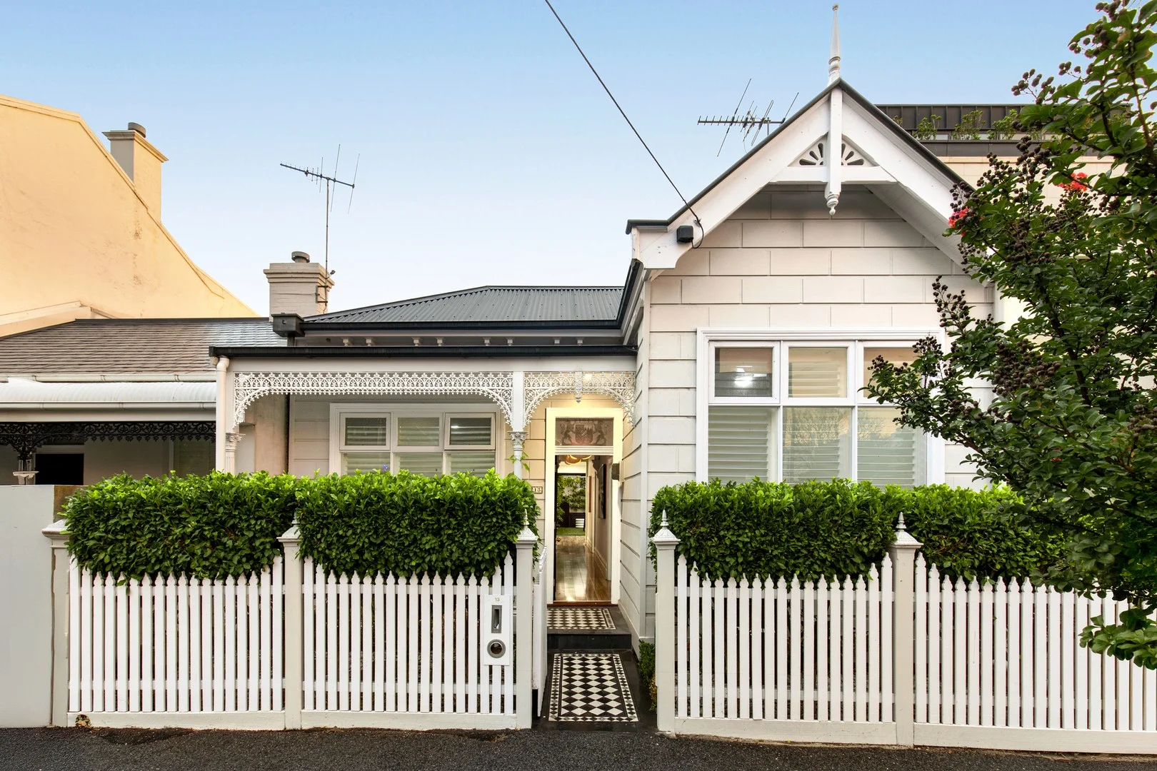 13 Madden Street, Albert Park VIC 3206