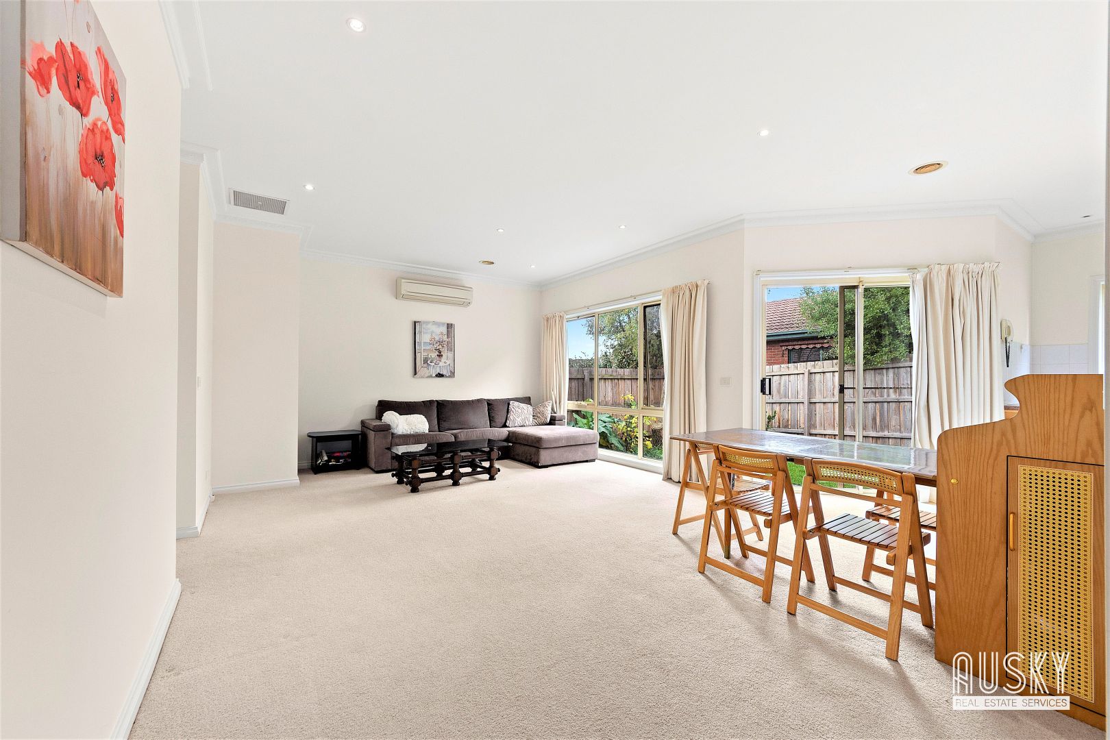 3/2 Leach Avenue, Box Hill North VIC 3129, Image 2