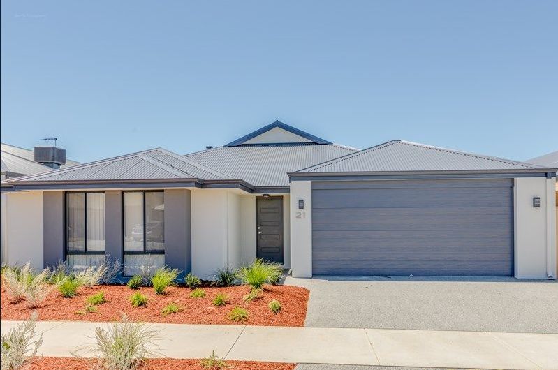 21 Carbeen View, Piara Waters WA 6112, Image 0