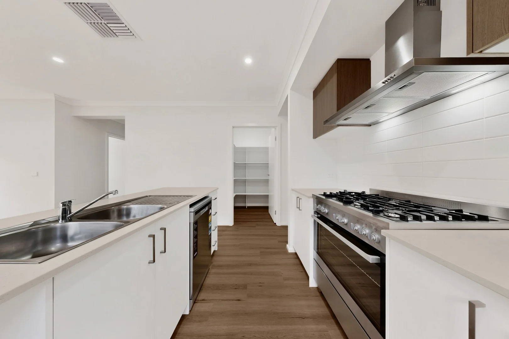 13 Ballina Crescent, Donnybrook VIC 3064