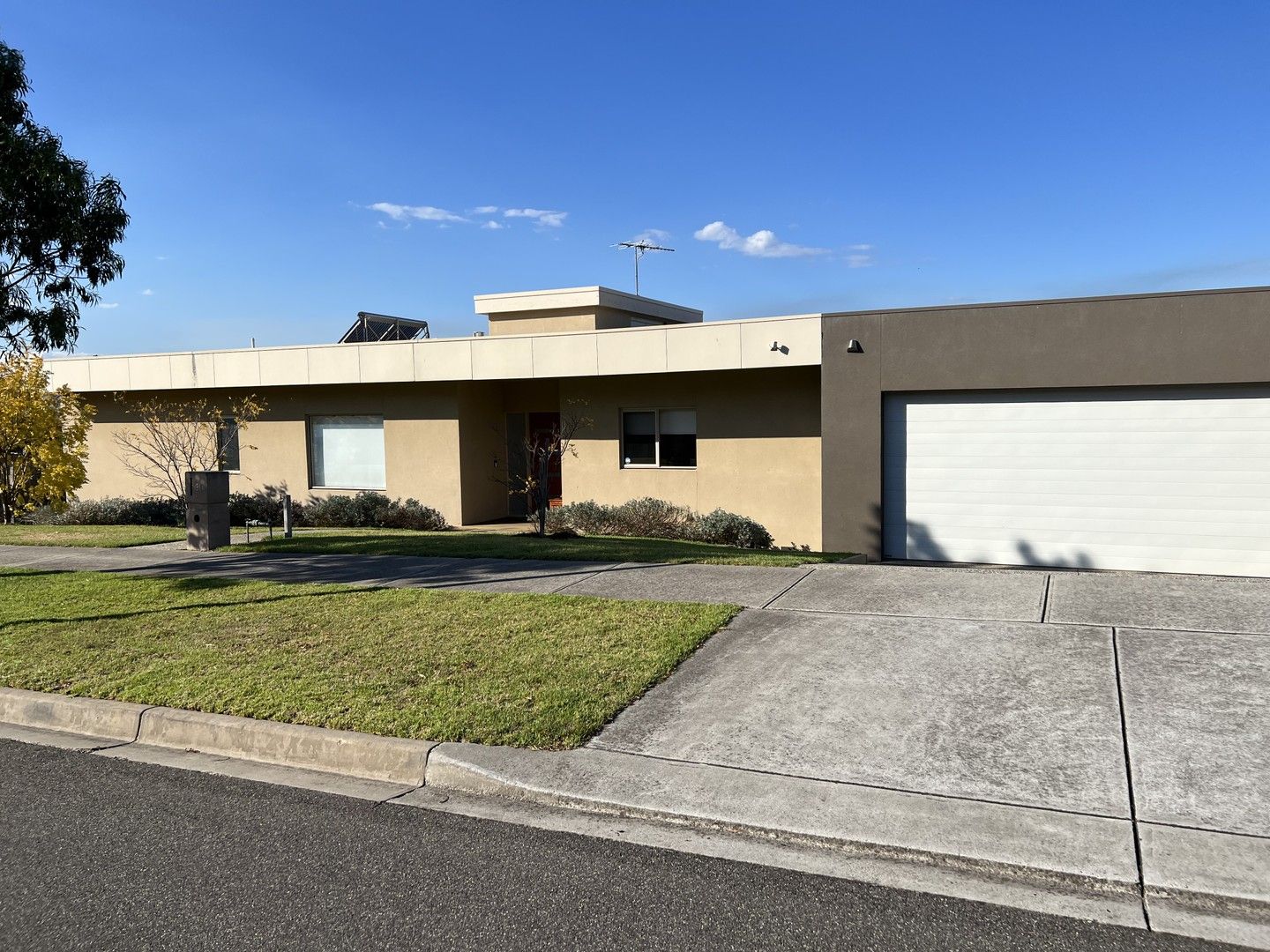 31-33 Morena Street, Highton VIC 3216, Image 0