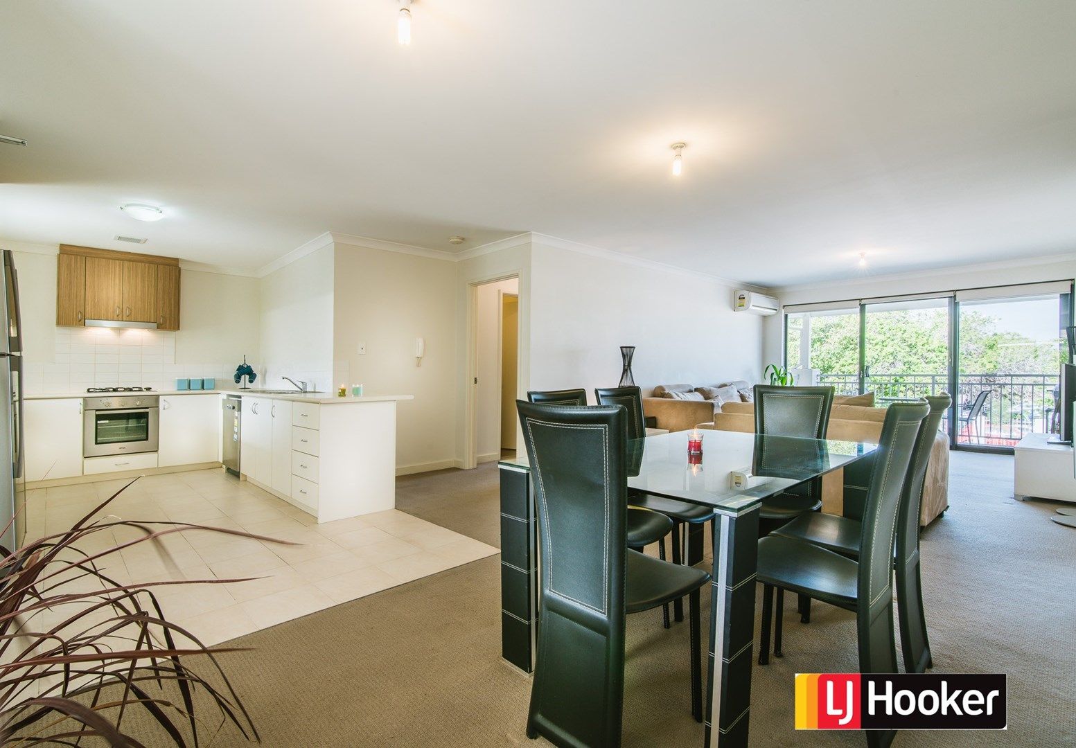 18/27-33 Burton Street, Bentley WA 6102, Image 0