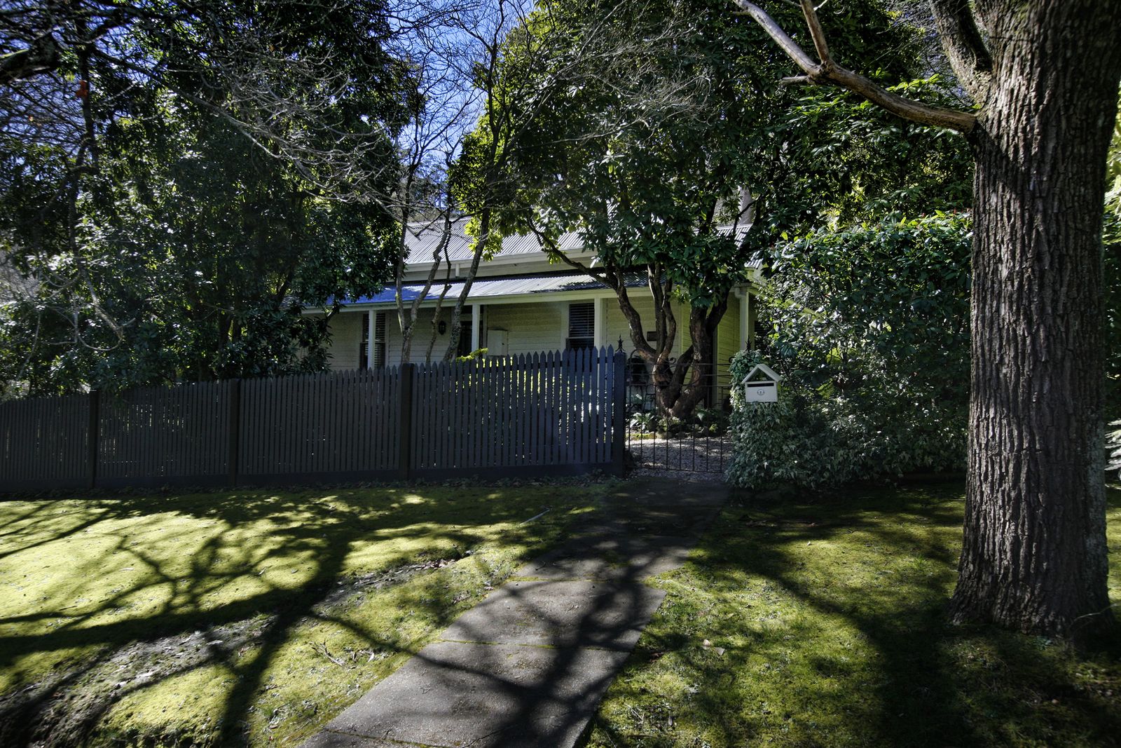 2 Devonshire Lane, Mount Macedon VIC 3441, Image 1