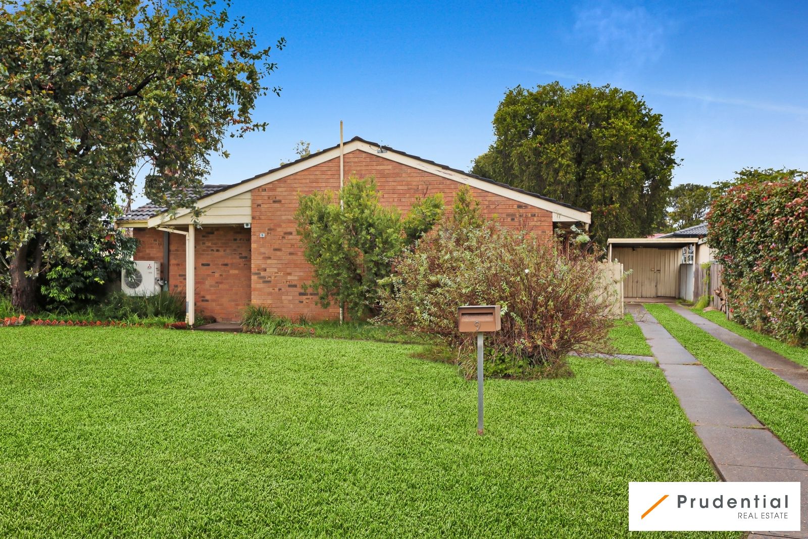 9 Blamey Road, Wattle Grove NSW 2173, Image 0