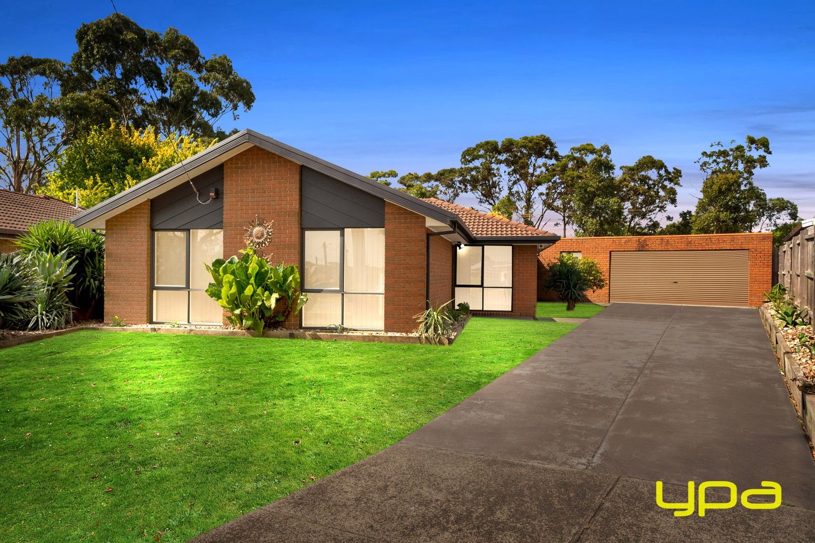 13 Medinah Rise, Hampton Park VIC 3976 Domain