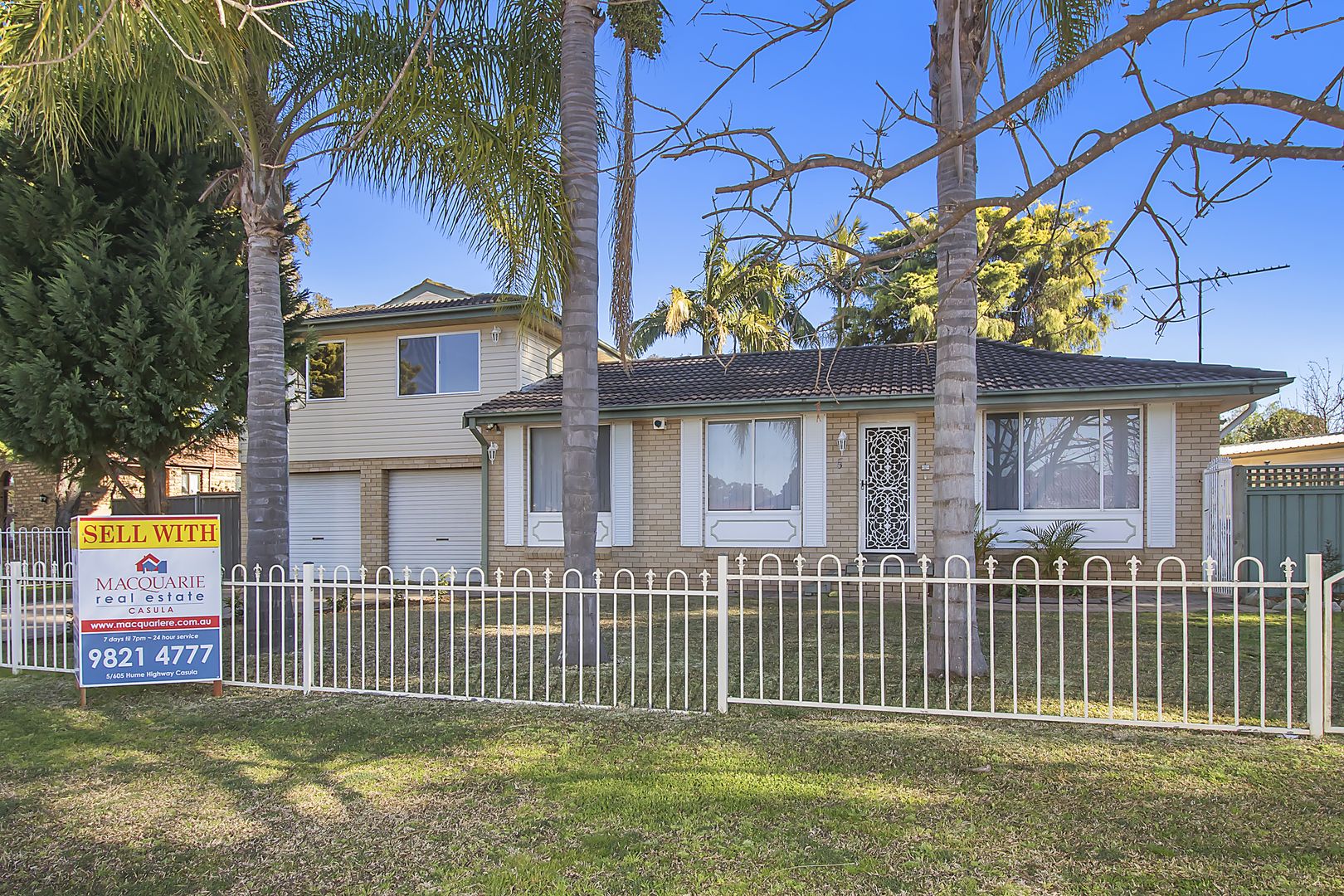 5 Hyacinth Avenue, Macquarie Fields Property History & Address