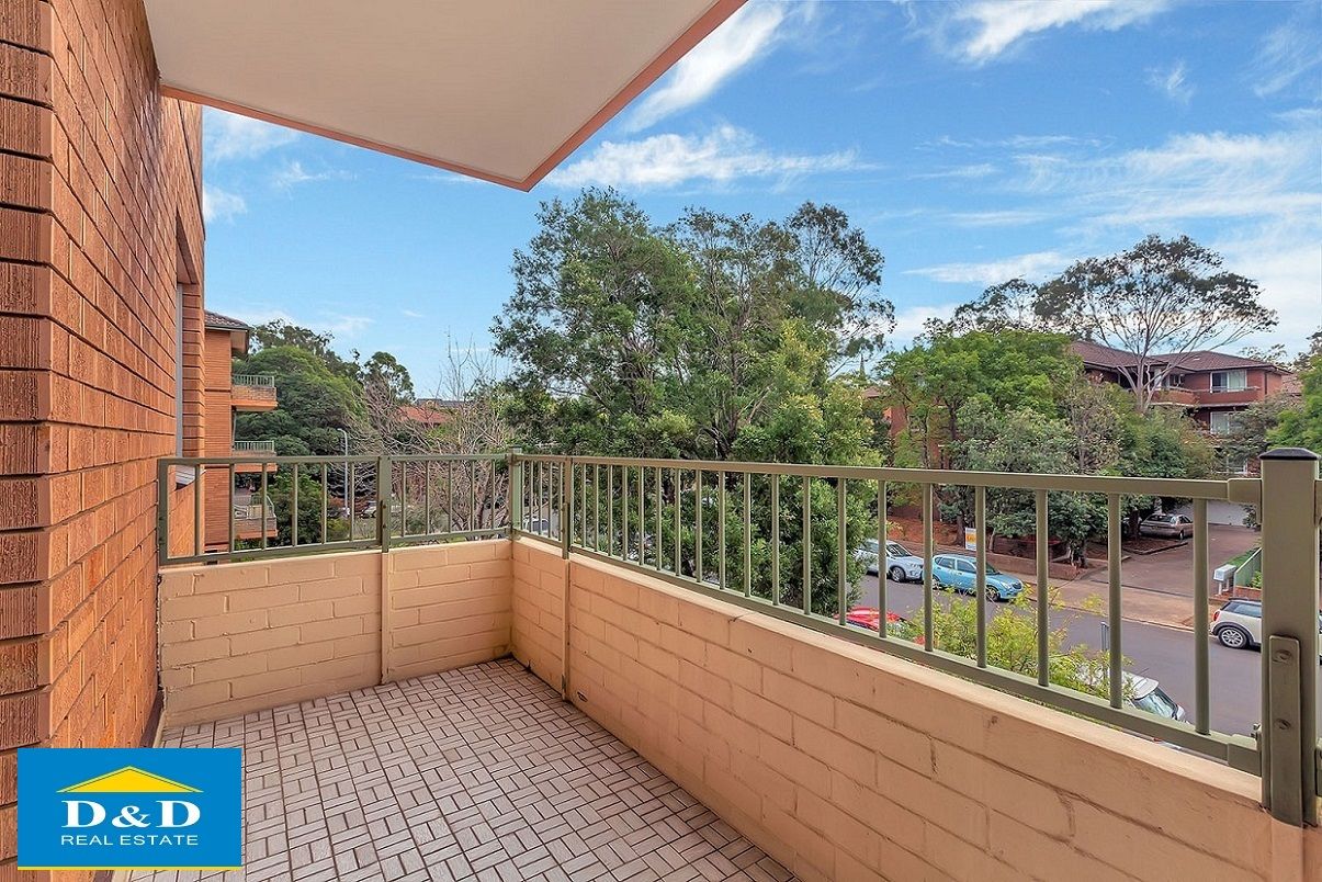 2 bedrooms Apartment / Unit / Flat in 13/10 Elizabeth Street PARRAMATTA NSW, 2150