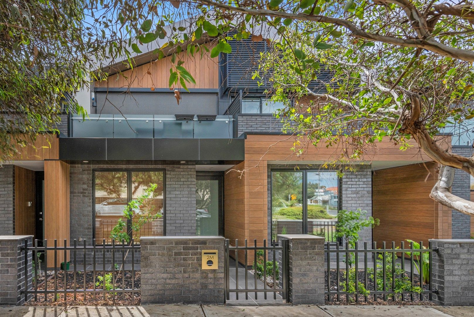 2 bedrooms Townhouse in 2N Newcastle Street THORNBURY VIC, 3071