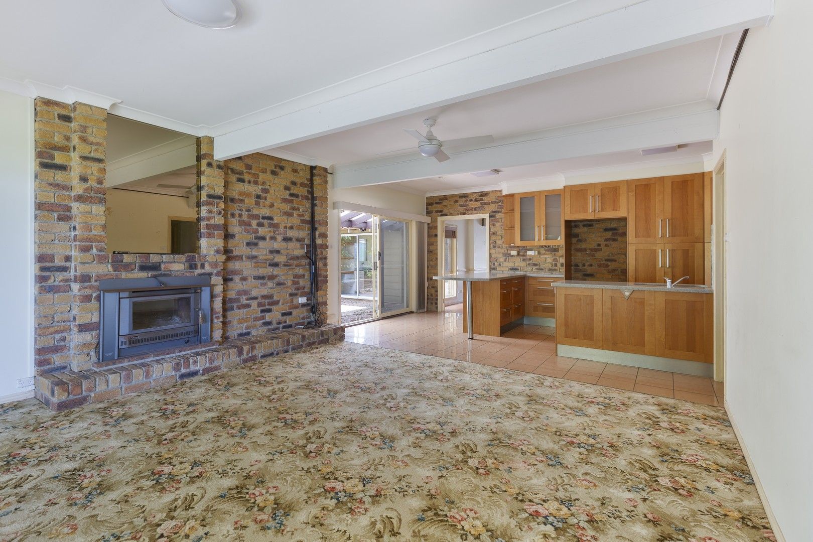 1 Adrian Court, Jacobs Well QLD 4208 House For Rent 1,200 Domain