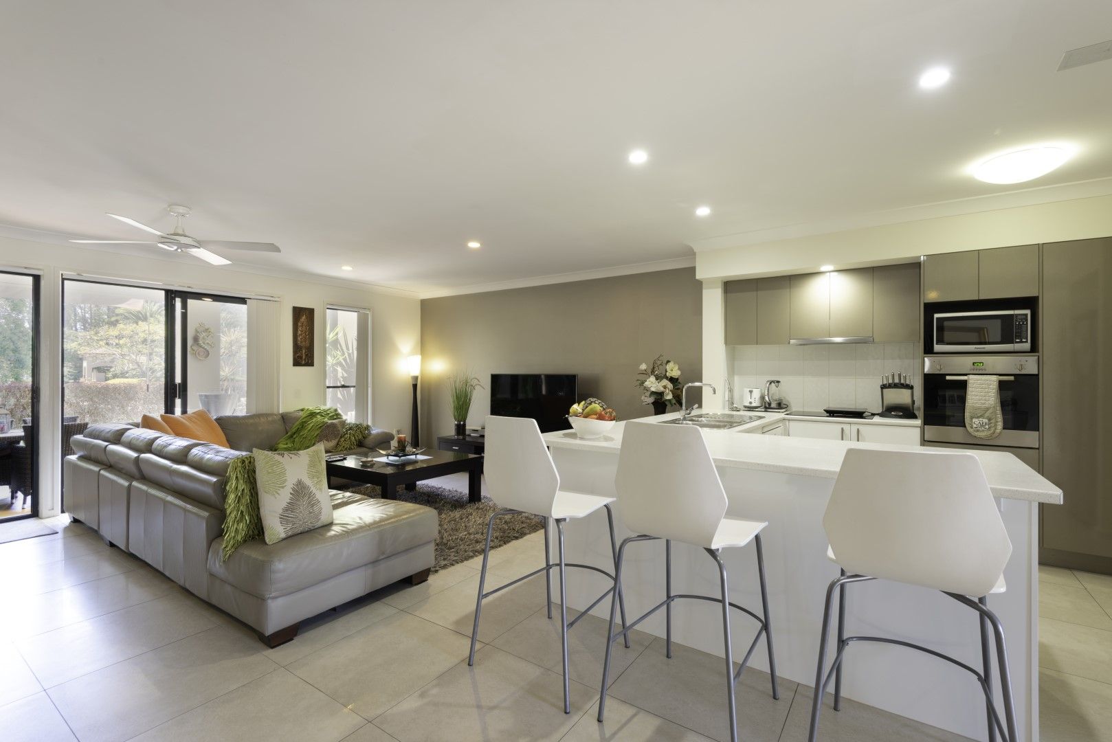 Gold Coast QLD 4211 3 beds townhouse for Sale, 1,020,000