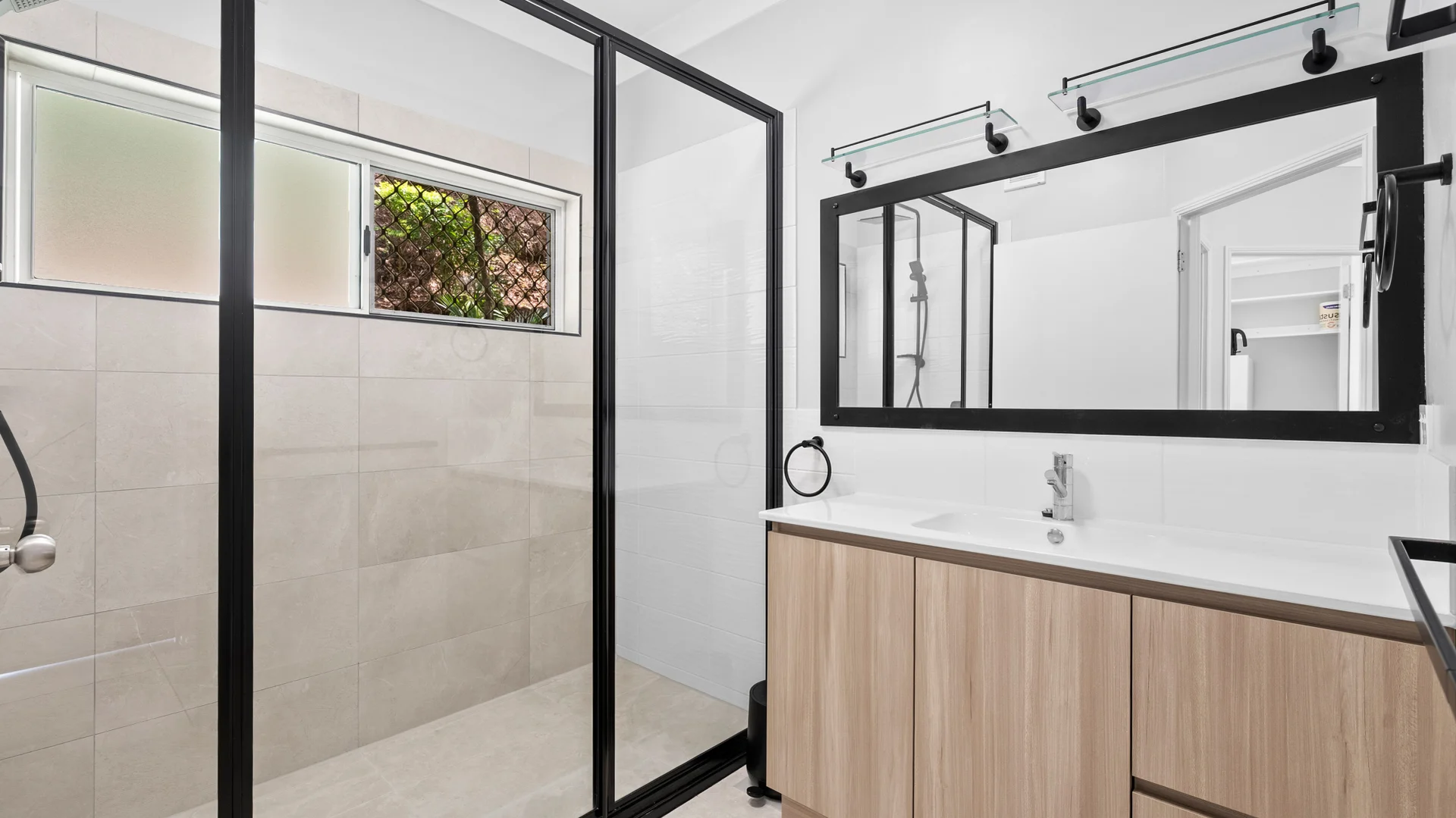 Additional image 10 of Smithfield QLD 4878