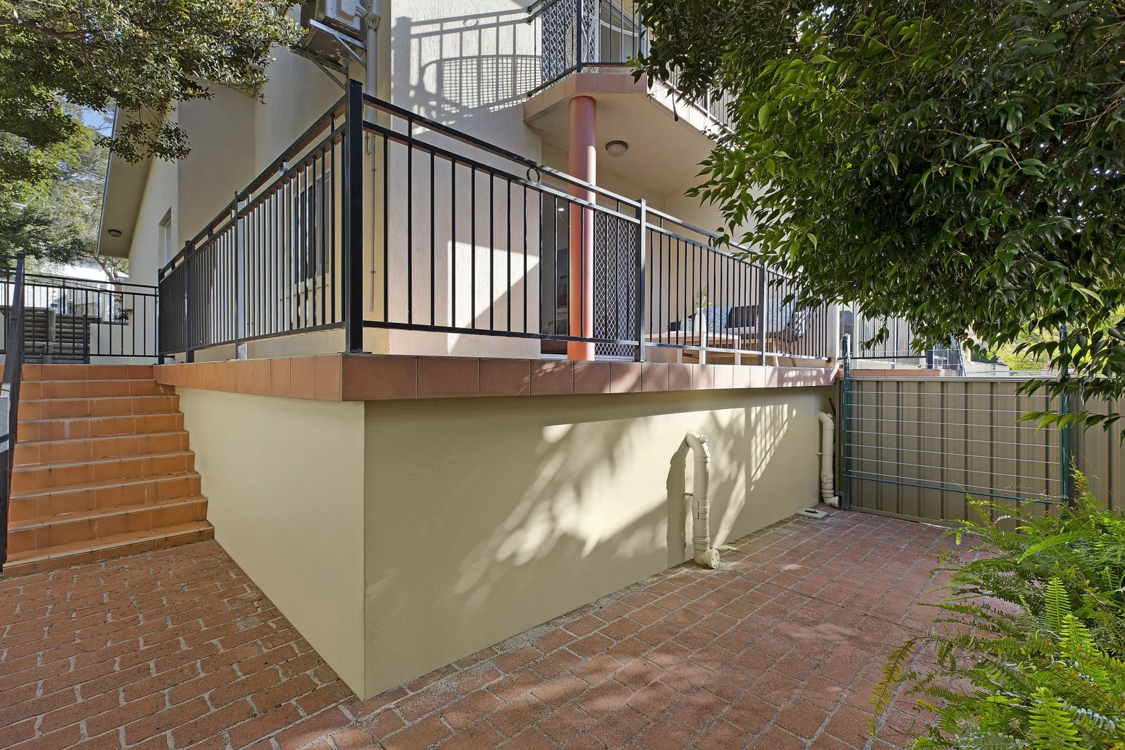 Image 10