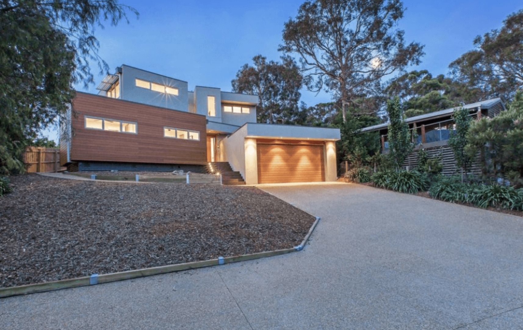 4 bedrooms House in 41 Fairbairn Ave MOUNT MARTHA VIC, 3934
