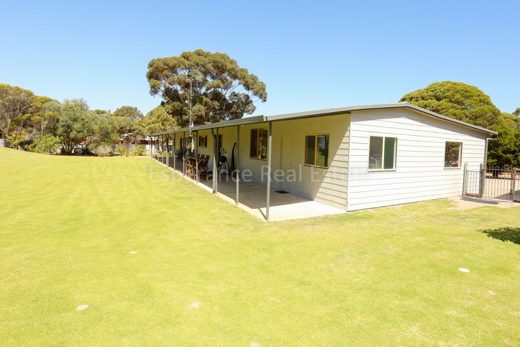 21 Barron Close, Pink Lake WA 6450, Image 1