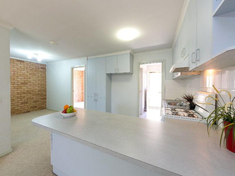 2/729 Lavis Street, Albury NSW 2640, Image 1