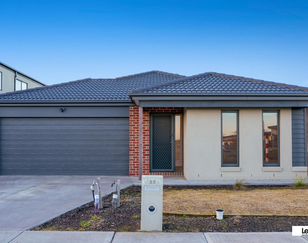 33 Alcantara Boulevard, Wallan VIC 3756