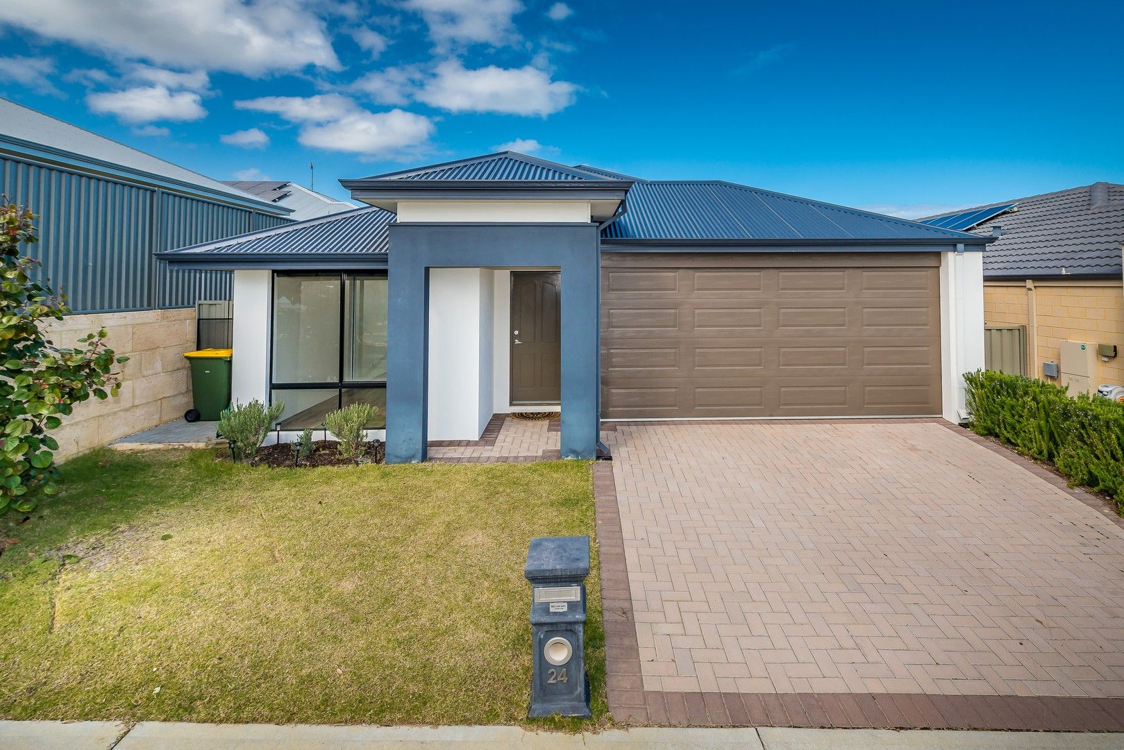 3 bedrooms House in 24 Arylide Grove EGLINTON WA, 6034