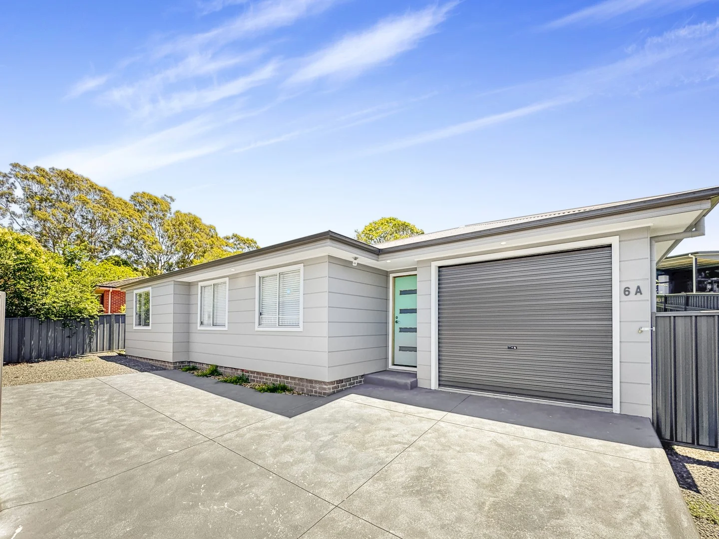 6A Mianga Crescent, Unanderra NSW 2526