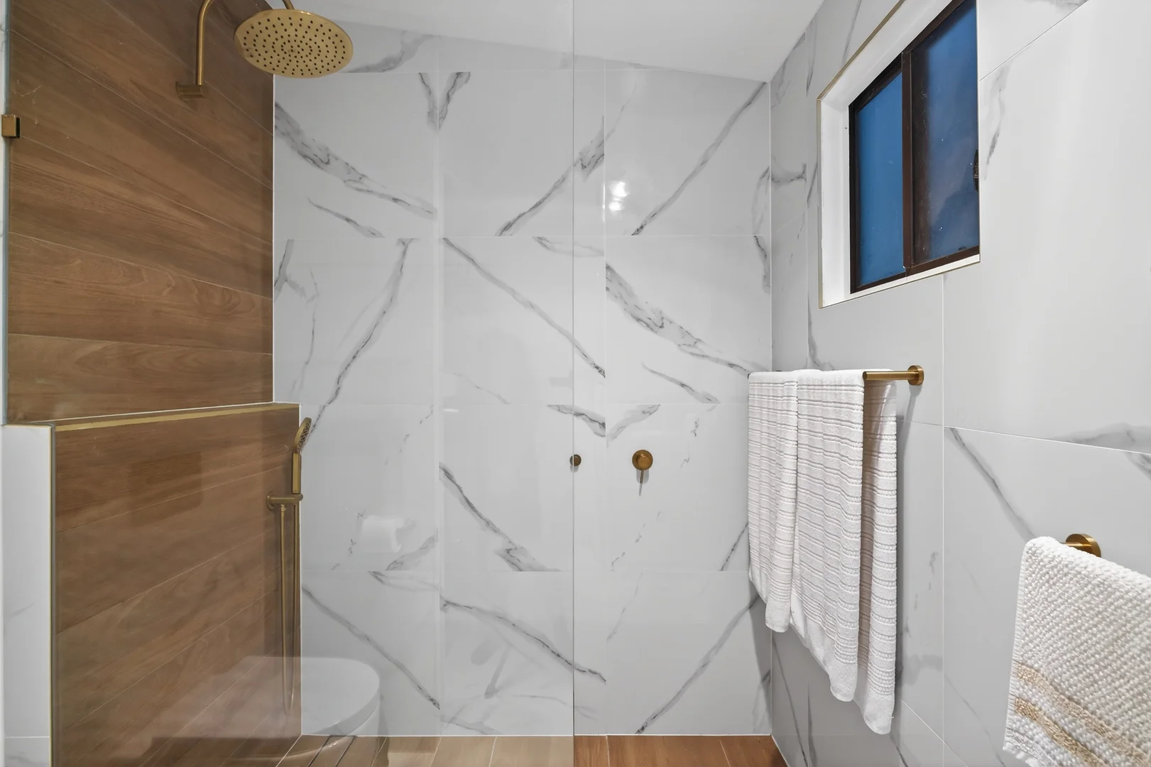 Additional image 12 of 4 Kent Street, Winmalee NSW 2777