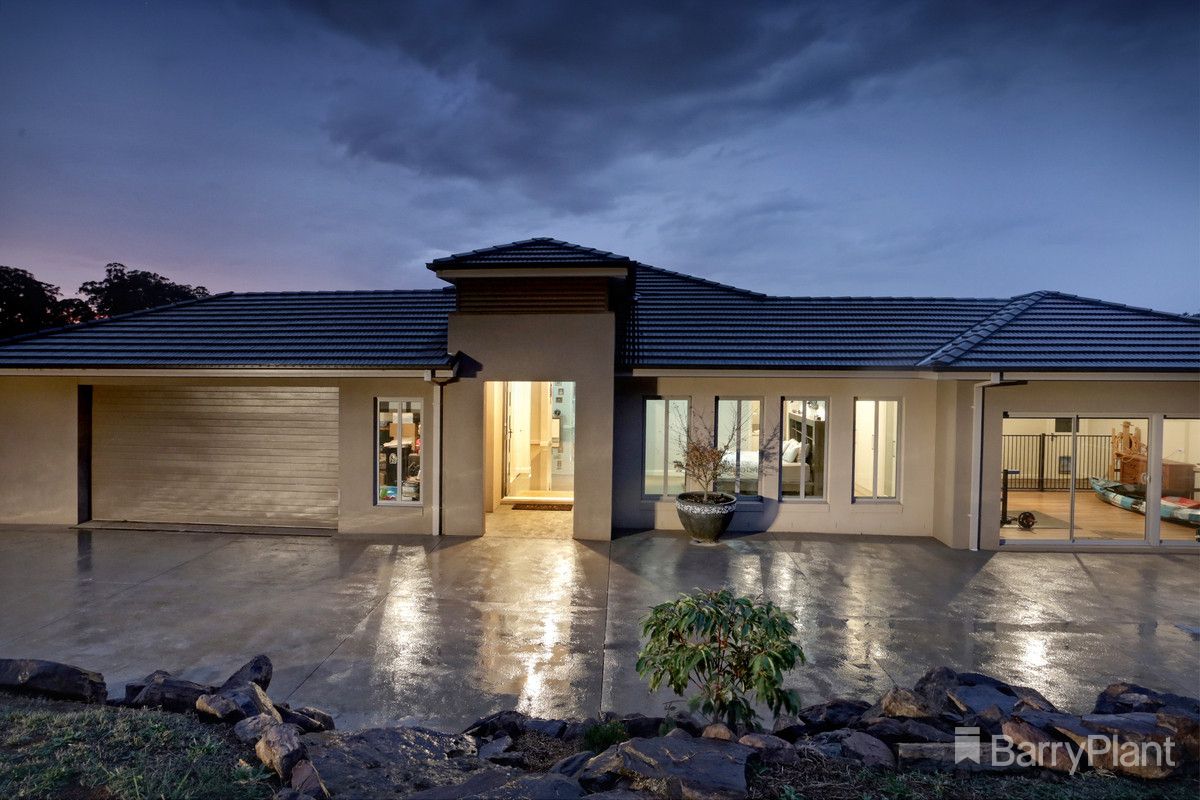 15 Bond Lane, Gembrook VIC 3783, Image 1