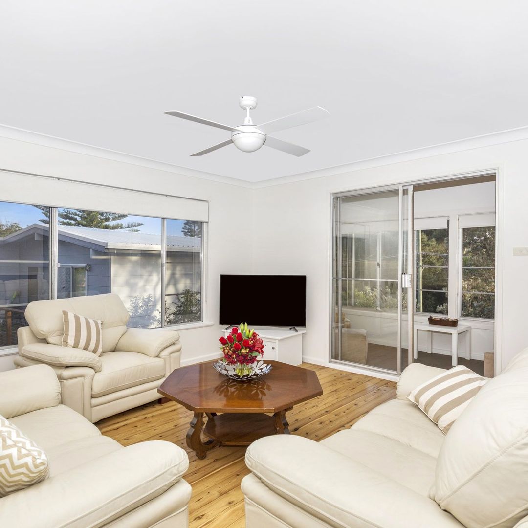 86 Tallwood Ave, Mollymook NSW 2539, Image 1