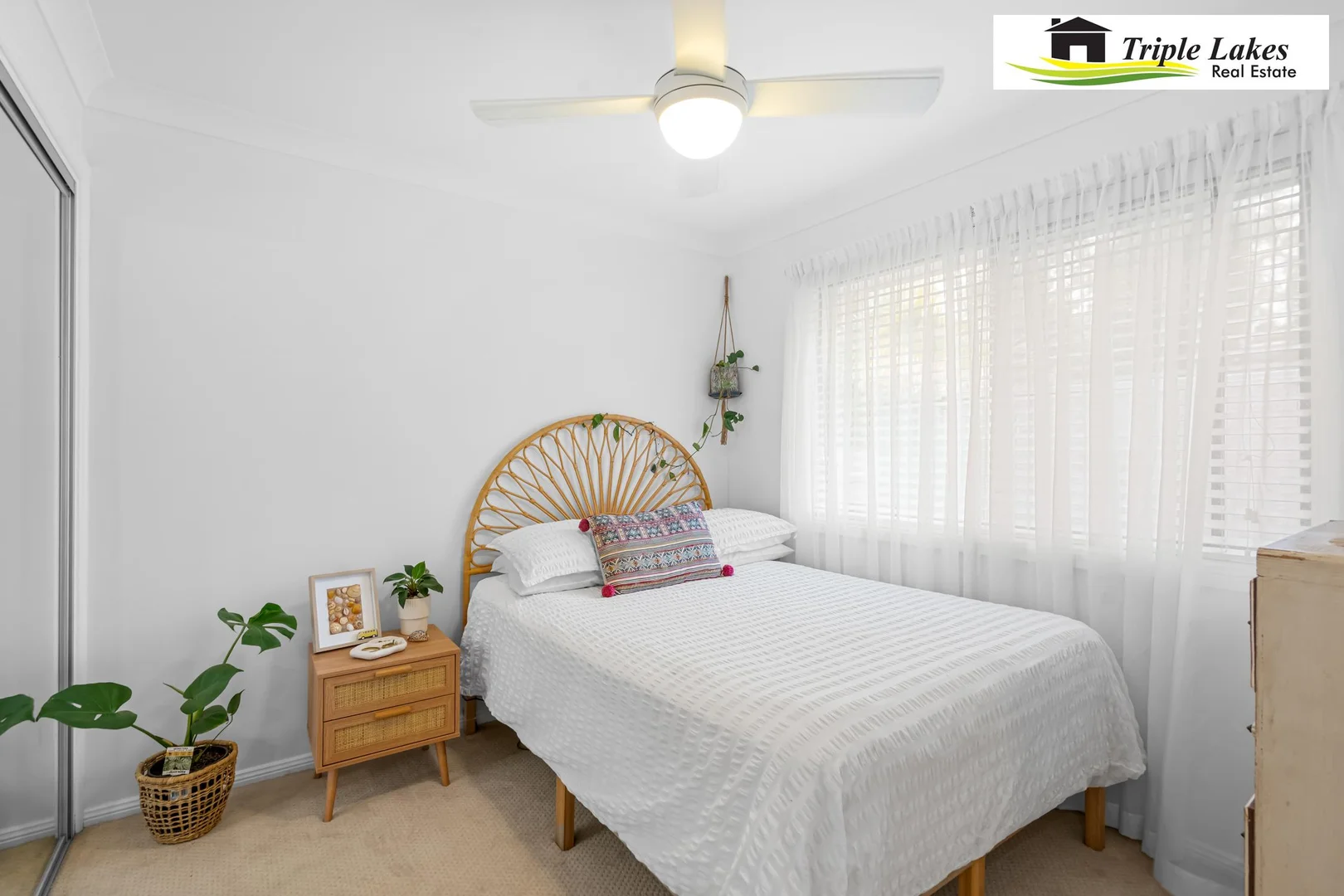 Additional image 14 of Summerland Point NSW 2259