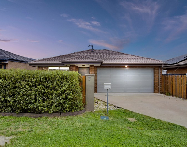 7 Gubbity Street, Ngunnawal ACT 2913