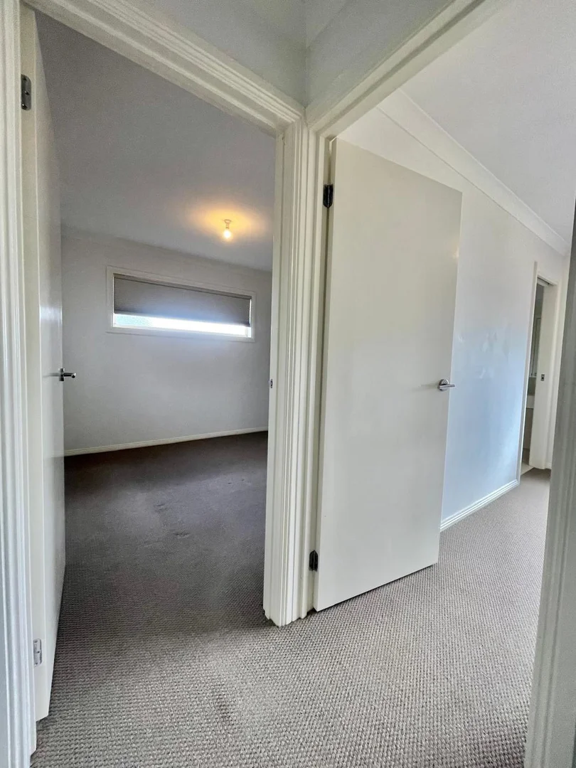 Additional image 10 of 2/98 Princes Highway, Norlane VIC 3214