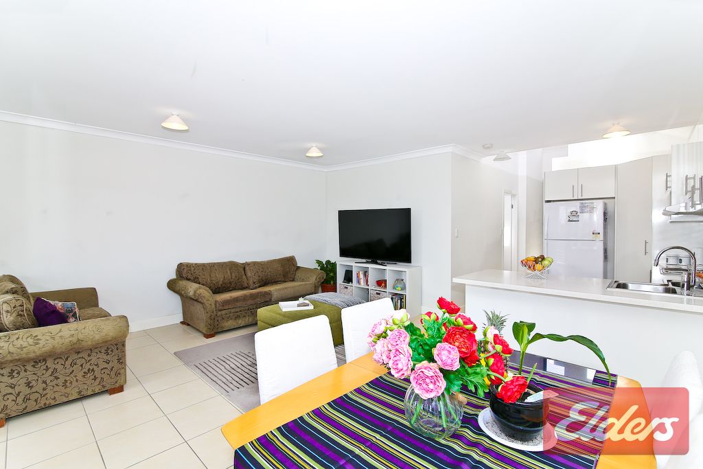 2/20 Tallawong Avenue, Blacktown NSW 2148, Image 1