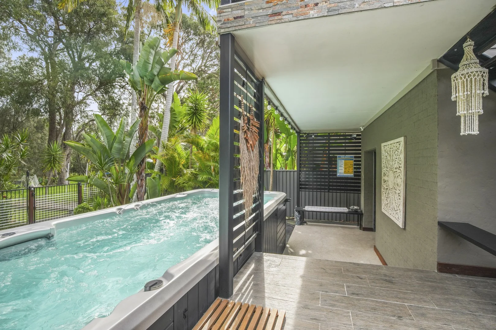 12 The Peninsula, Killarney Vale NSW 2261